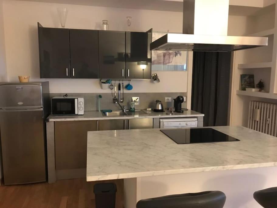 Easy - 50mt Tram T2 Appartement Florence
